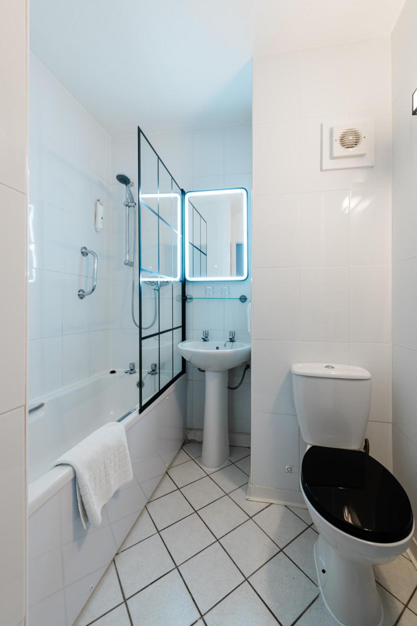 Normandy Hotel Renfrew Zewnętrze zdjęcie