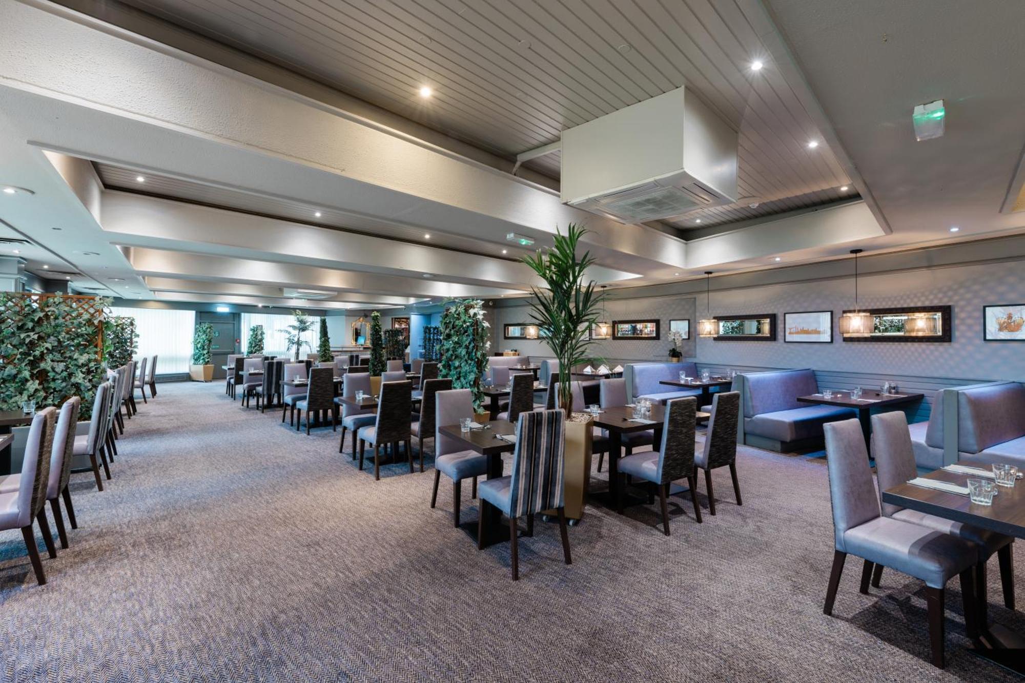 Normandy Hotel Renfrew Zewnętrze zdjęcie